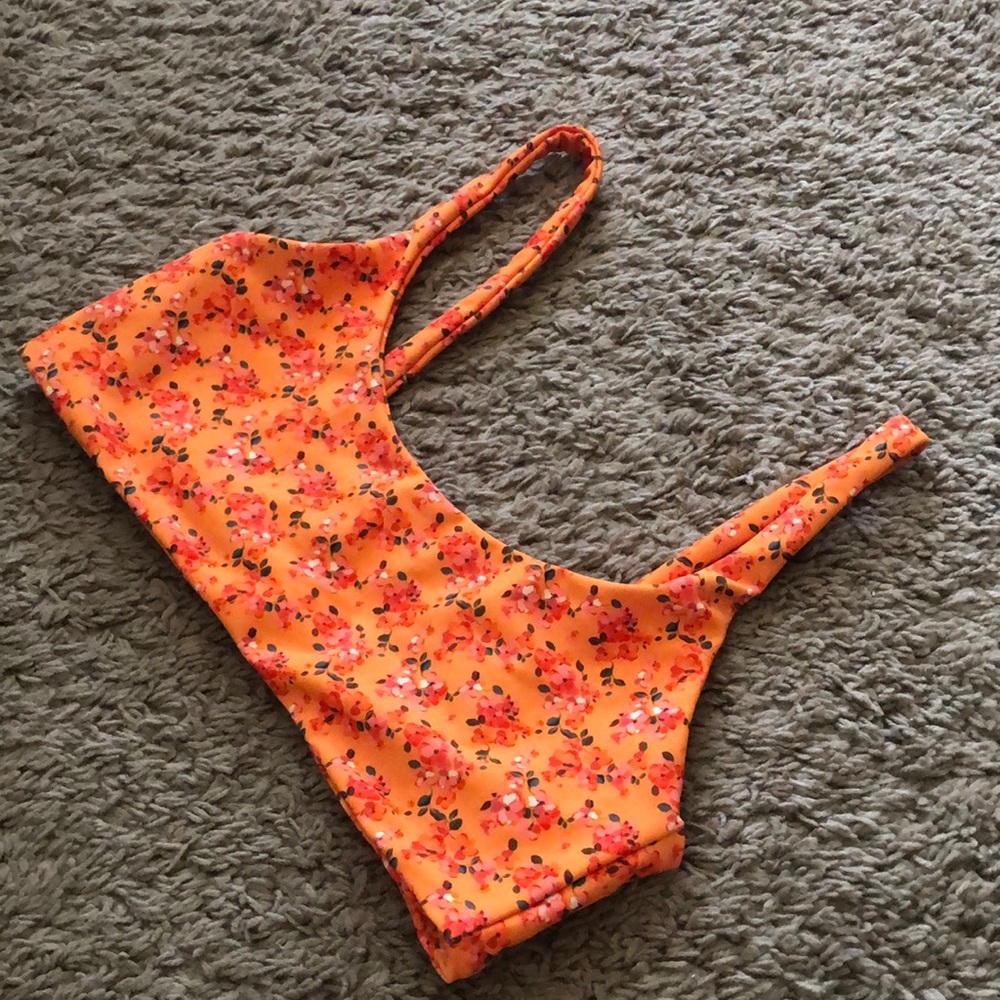 Skatie mya top- hanalei